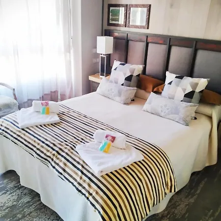 La Corte Luxury Arena, Con Terraza A 15 Mtr De La Playa 아파트 기욘