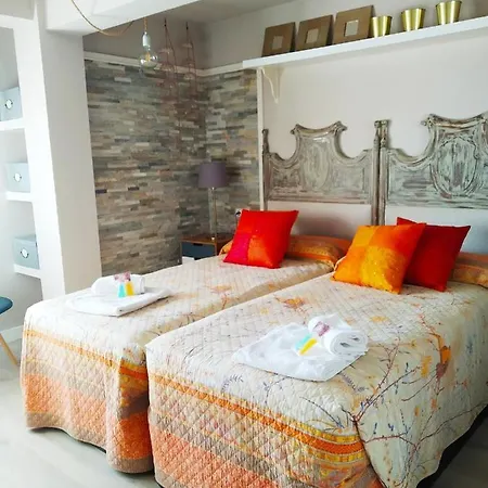 La Corte Luxury Arena, Con Terraza A 15 Mtr De La Playa * Хихон